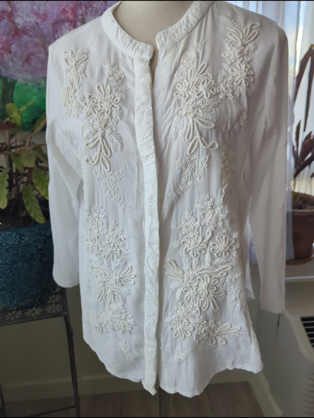Caite Embroidered White Floral Button-Front Blouse